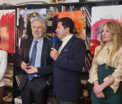 massimo-de-santis-inaugura-con-grande-successo-alla-milano-art-gallery-la-mostra-curata-da-salvo-nugnes