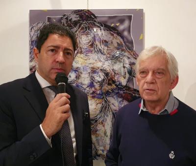 angelo-de-francisco-porta-le-sue-opere-alla-storica-milano-art-gallery-curata-da-salvo-nugnes