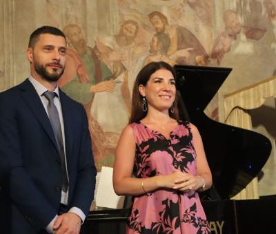 claudia-pavone-incanta-la-basilica-del-santo-premiata-con-il-prestigioso-premio-giotto