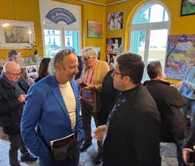 successo-per-la-mostra-di-amanda-lear-e-salvador-dal-a-sanremo-curata-da-salvo-nugnes